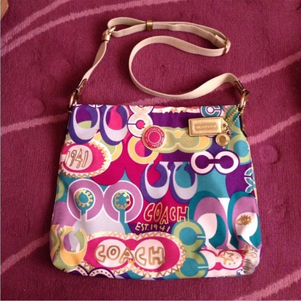 Coach Poppy Crossbody Purse Graffiti